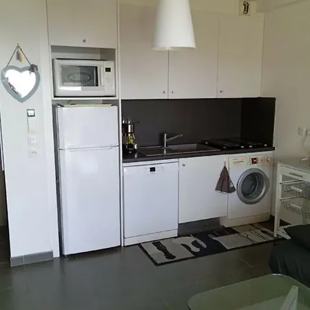 2 Pieces Terrasse Vue Mer, Piscine, Parking סן-מקסים